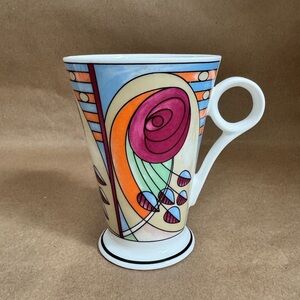 Wren Charles Rennie Mackintosh Art Nouveau “Mackintosh Rose” Bone China Mug.